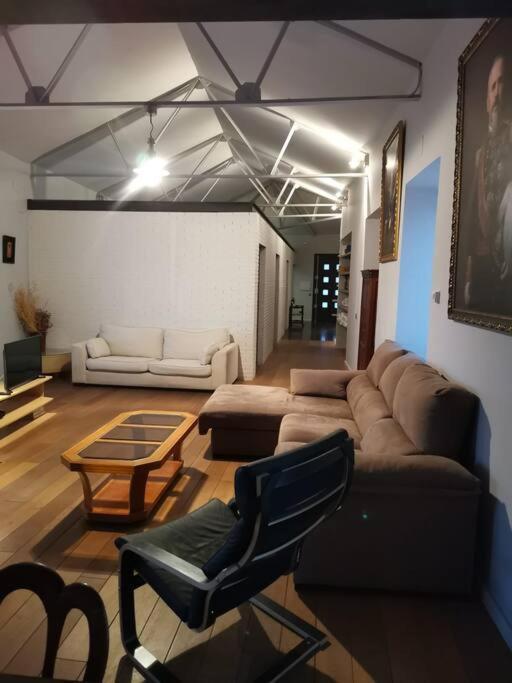 Casa Bajo El Acueducto Con Plaza De Garaje Segóvia Exterior foto